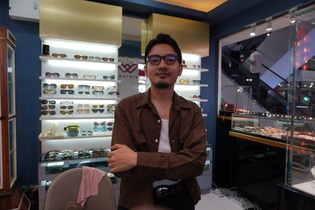 僕らはヴィンテージを探しに、チャトチャックへ向かう