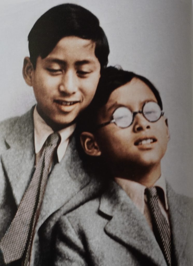 紳士なジャズマンのタイの国王