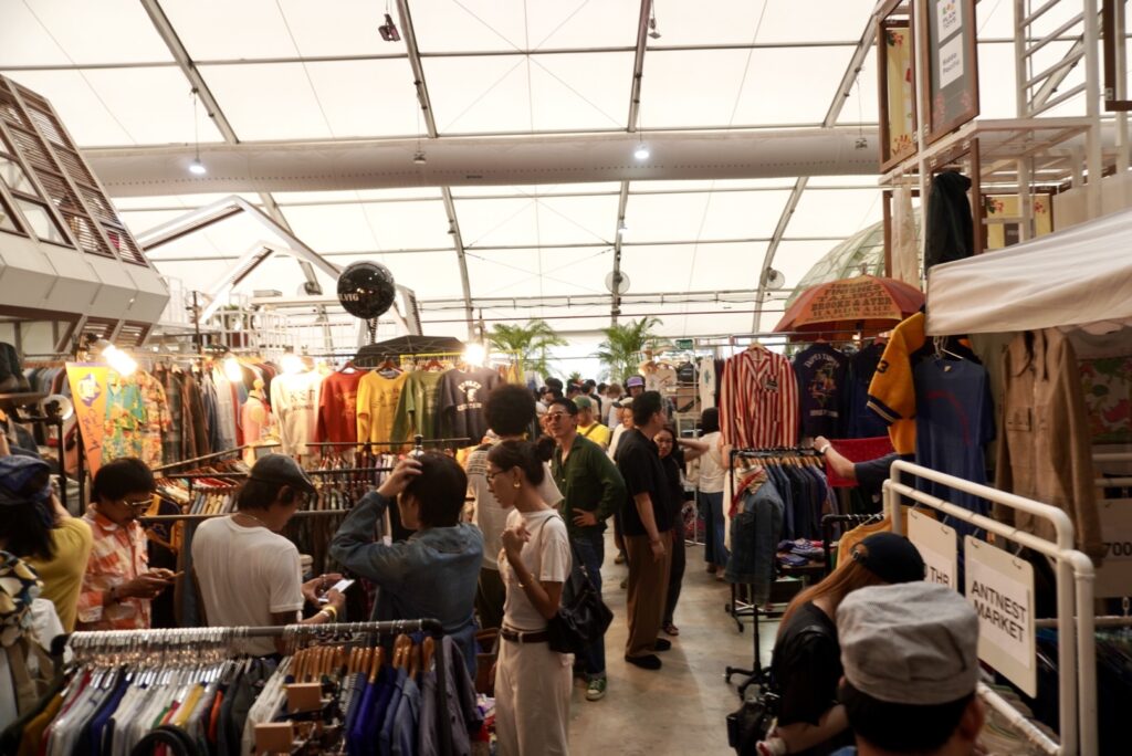 僕が感じた、Made By Leagcy Made By Legacyのアメカジヴィンテージの一つの通り。アメカジで統一されている。