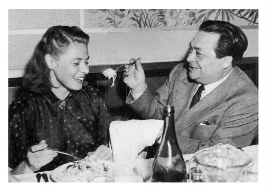 バジルが香る、夏の日のトマトソースパスタ